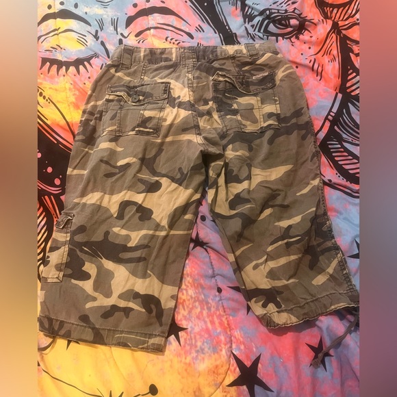 Vintage cargo army shorts - Picture 2 of 3
